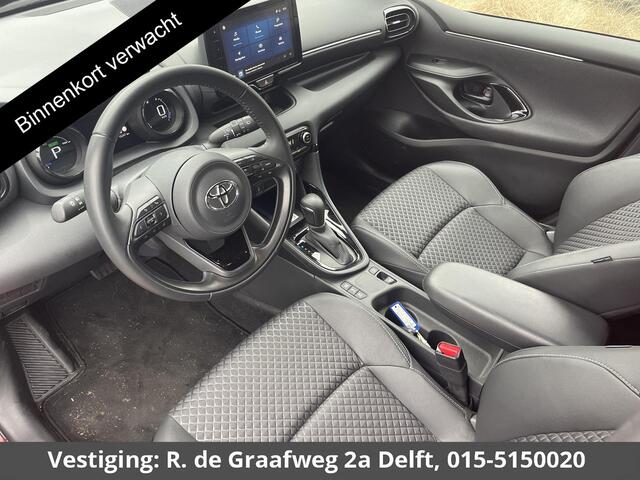 Toyota YARIS 1.5 Hybrid Executive | Stoelverwarming | Navigatie | Dodehoek detectie | Parkeersenoren