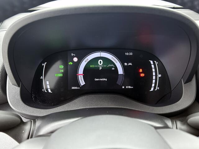 Toyota YARIS Cross 1.5 Hybrid 115 Dynamic | BTW Voertuig | Stoel en stuurverwarming |