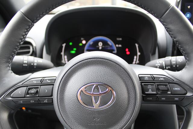 Toyota YARIS Cross 1.5 Hybrid 115 Dynamic Plus | Rijklaar | Allseason | Stoel/stuur -Verwarming | Apple/Android | Adapt. Cruise | Camera | Navi