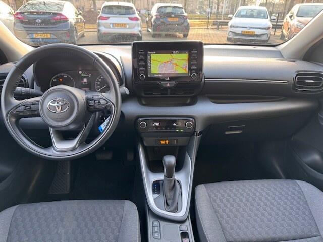Toyota YARIS 1.5 Hyb. Active Navigatie, Automaat. Camera