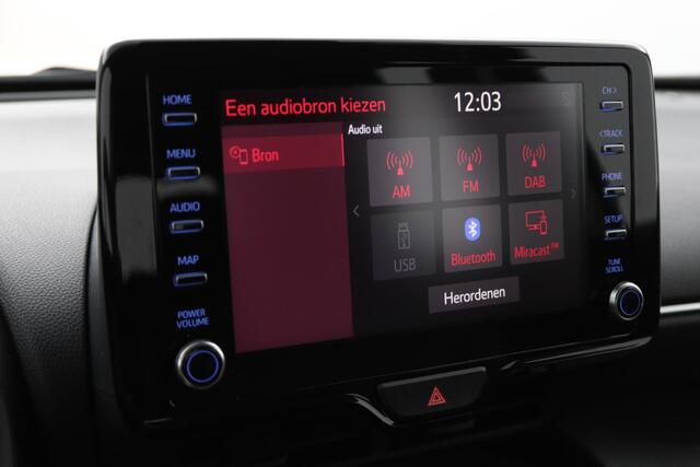 Toyota YARIS Cross 1.5 Hybrid | Lage km stand | Climate control | Parkeercamera | Parkeercamera |