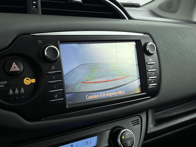 Toyota YARIS 1.5 Hybrid Dynamic | Keyless Entry/Start | Navigatiesysteem |