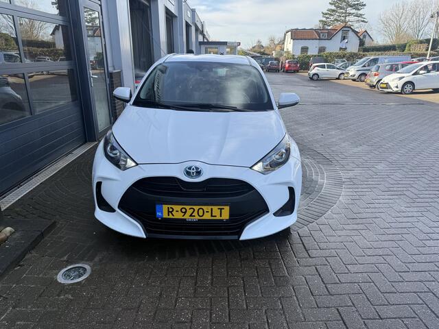 Toyota YARIS 1.5 Hybrid Active