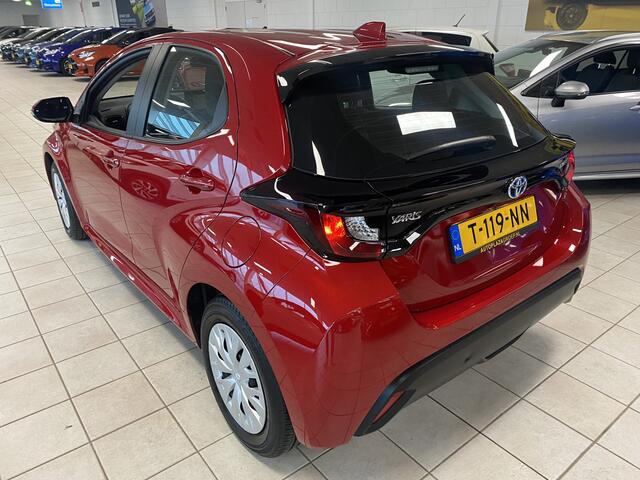 Toyota YARIS 1.5 Hybrid Active