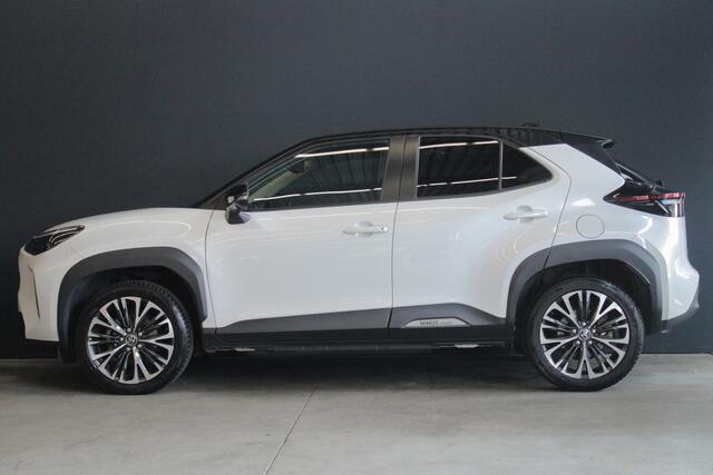 Toyota YARIS Cross 1.5 Hybrid Executive |360 camera|dealer onderhouden|voorruit/stoelverwarming|keyless|