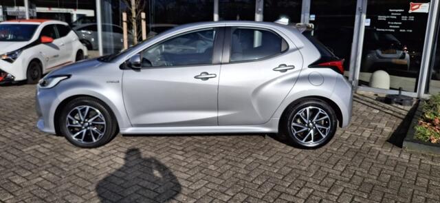 Toyota YARIS 1.5 Hybride Dynamic NLauto | All-in