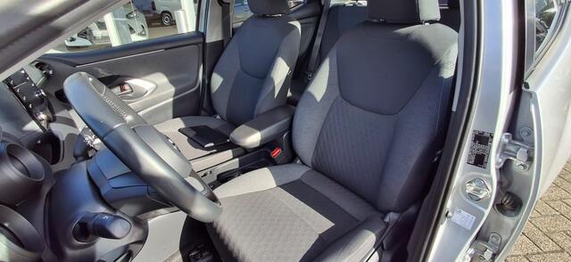 Toyota YARIS 1.5 Hybride Dynamic NLauto | All-in