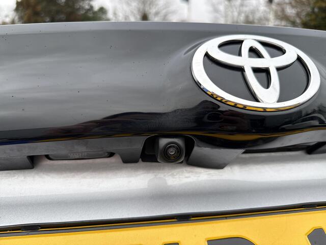 Toyota YARIS 1.5 Hybrid 115 Dynamic | Apple CarPlay/Android auto | Achteruitrijcamera | Comfort pack | Parkeersensoren