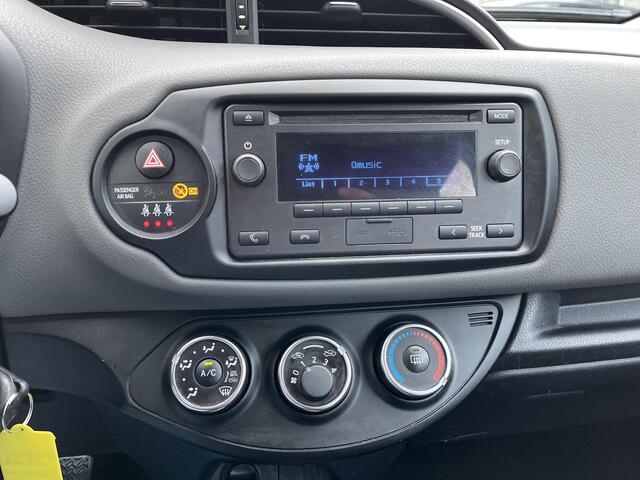 Toyota YARIS 1.5 VVT-i Comfort | Airconditioning | Bluetooth