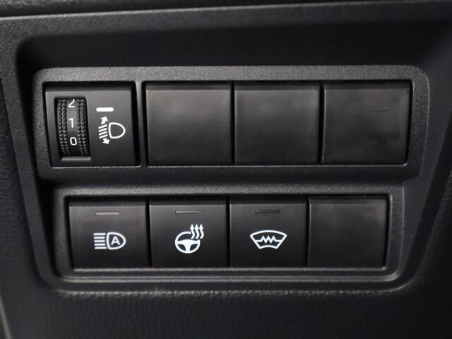 Toyota YARIS Cross 1.5 Hybrid 115 Dynamic Luxury Bi-Tone | Stuur-& Stoelverwarming | Apple Carplay & AndroidAUTO | Privacy Glass |