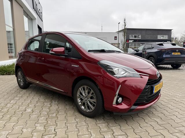 Toyota YARIS 1.5 Hyb. Executive