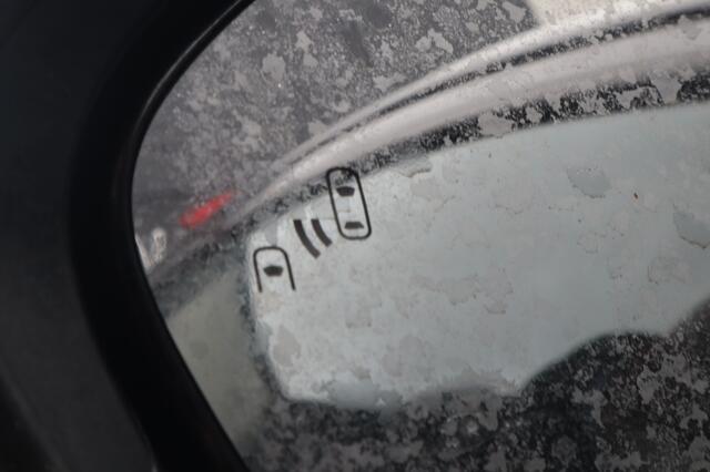 Toyota YARIS 1.5 Hybrid 115 Dynamic | Comfort Pack | Blindspot | Stuur en sto