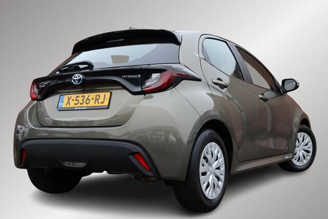 Toyota YARIS 1.5 Hybrid Active, Adaptieve cruise control. Speed limiter, Apple CarPlay / Android Auto.