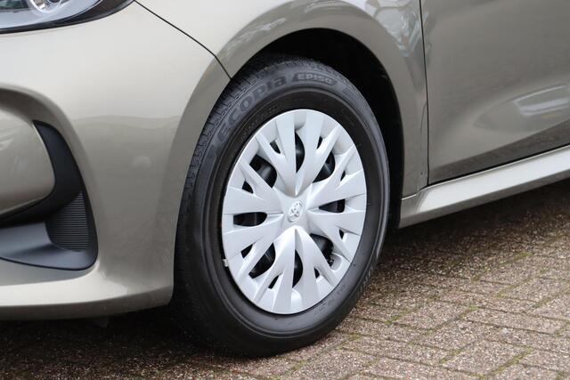 Toyota YARIS 1.5 Hybrid Active, Adaptieve cruise control. Speed limiter, Apple CarPlay / Android Auto.