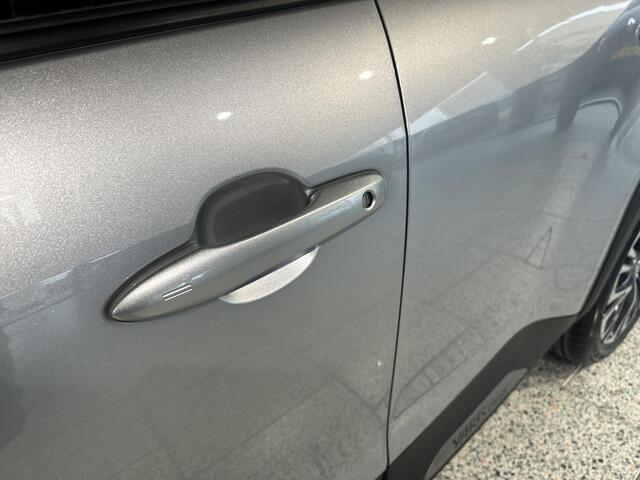 Toyota YARIS Cross 1.5 Hybrid Executive Panoramadak | Camera | HUD