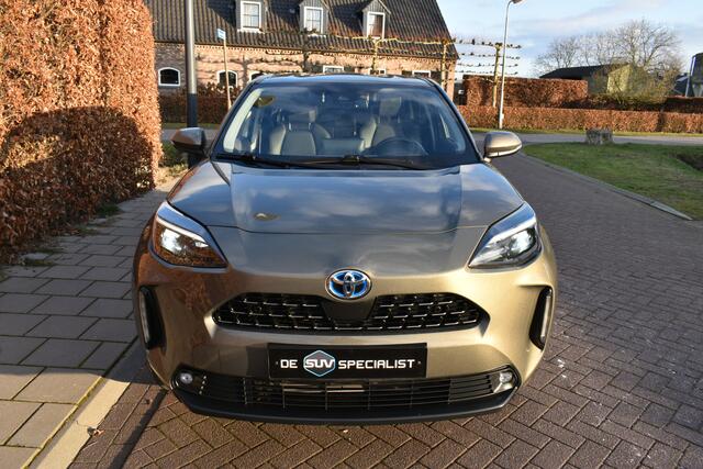 Toyota YARIS Cross 1.5 Hybrid Dynamic Plus FULL TREKH. NIEUWST.