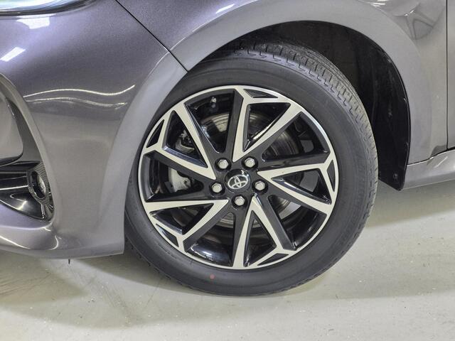 Toyota YARIS 1.5 Hybrid Dynamic | Dealeronderhouden | Keyless | LED | Carplay | Adapt. cruise |