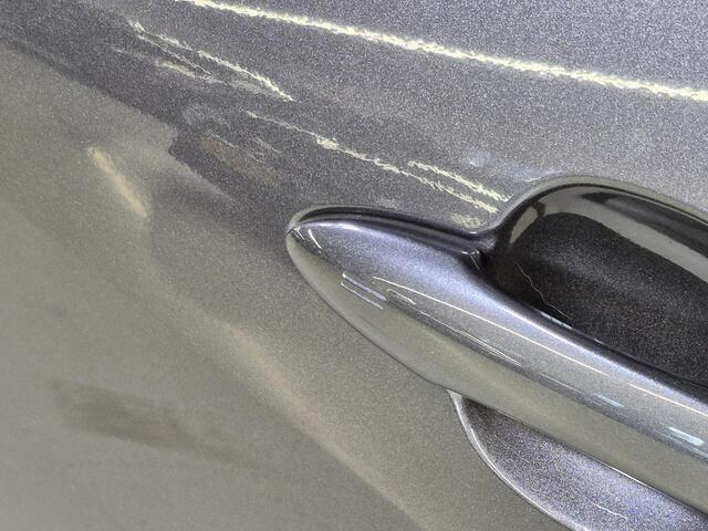 Toyota YARIS 1.5 Hybrid Dynamic | Dealeronderhouden | Keyless | LED | Carplay | Adapt. cruise |