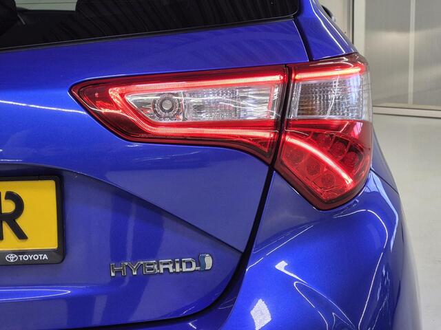 Toyota YARIS 1.5 Hybrid Executive | Dealeronderhouden | Panorama dak | Keyless | Clima | All-season |