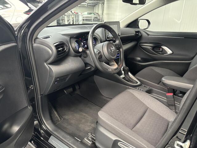 Toyota YARIS 1.5 Hybrid 115 Dynamic APPLE CARPLY / ANDROID AUTO, SLECHTS 8.759KM, STOELVERWARMING!!!