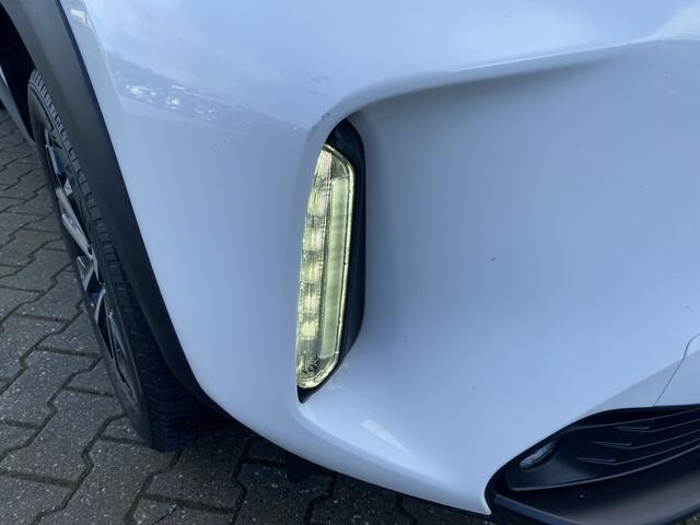 Toyota YARIS Cross 1.5 Hybrid AWD Adaptive Cruise Control, App Connect, Navigatie