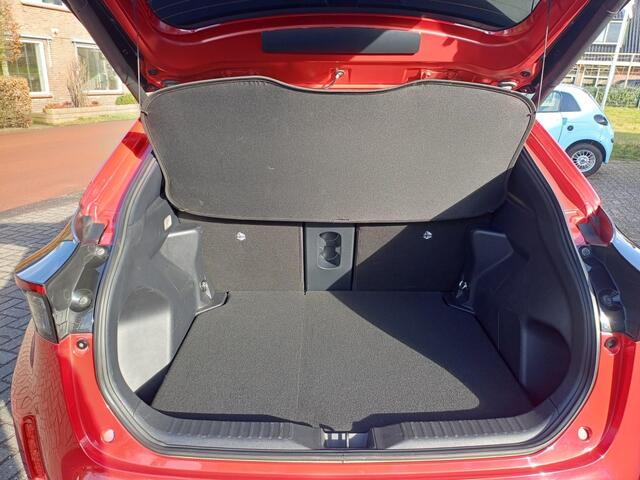 Toyota YARIS TOYOTA CROSS 1.5 Hyb D-Team Full options