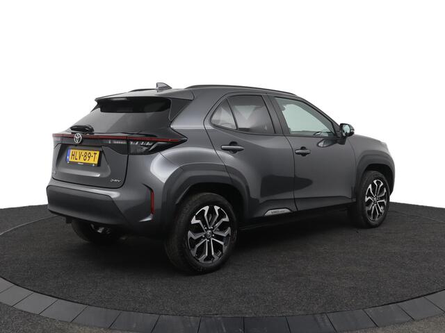 Toyota YARIS Cross 1.5 Hybrid 115 First Edition | Comfort pack | Parkeersensoren | Stuur en stoel verwarming |