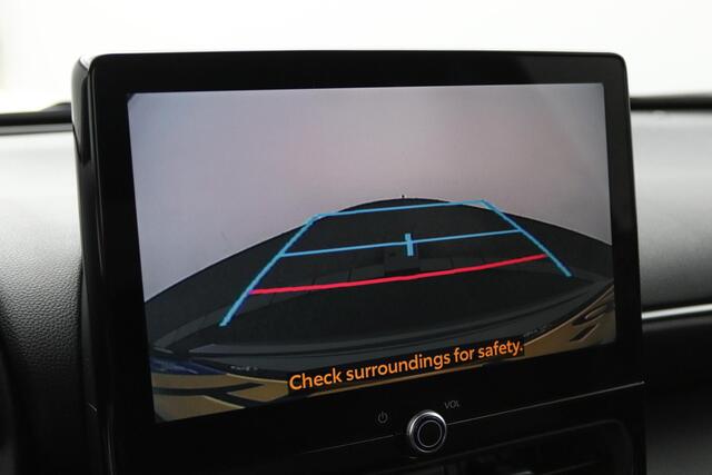 Toyota YARIS Cross 1.5 Hybrid 115 First Edition | Comfort pack | Parkeersensoren | Stuur en stoel verwarming |