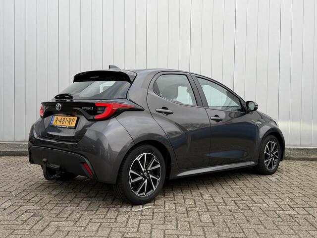 Toyota YARIS 1.5 Hybrid Dynamic Limited Trekhaak Stoel Verwarming Carplay
