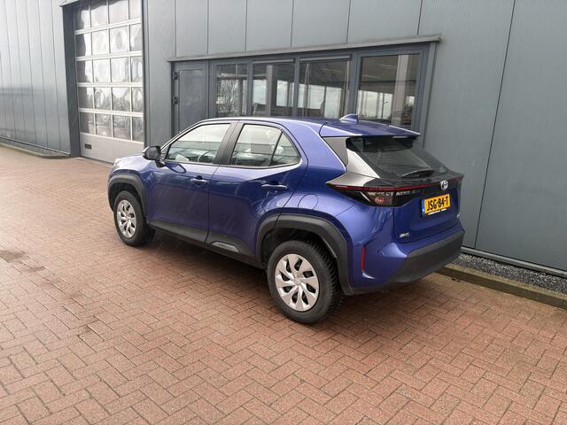 Toyota YARIS Cross 1.5 Hybrid Active CAMERA/CLIMA/ADAPT/CRUISE/DAB/CARPLAY