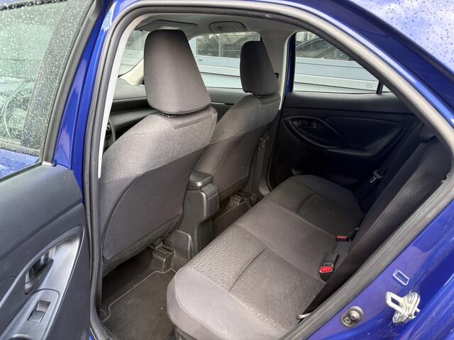 Toyota YARIS Cross 1.5 Hybrid Active CAMERA/CLIMA/ADAPT/CRUISE/DAB/CARPLAY