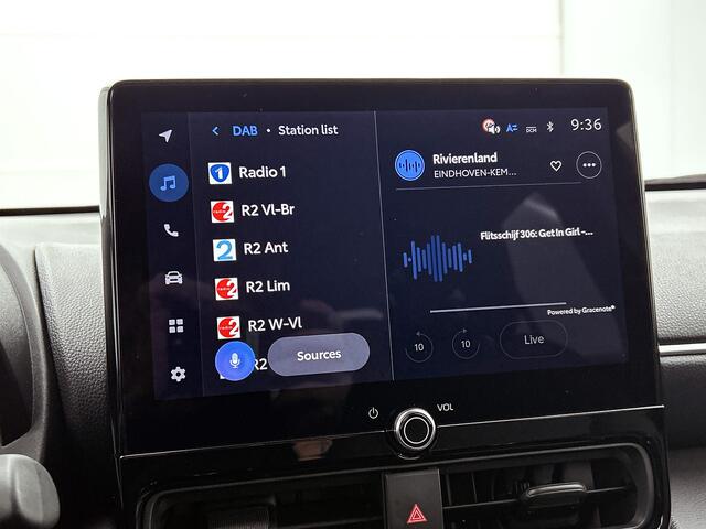 Toyota YARIS Cross 1.5 Hybrid 115 Dynamic + Winter Pakket | Stoel + Stuur + Voorruitverwarming | Facelift Model |