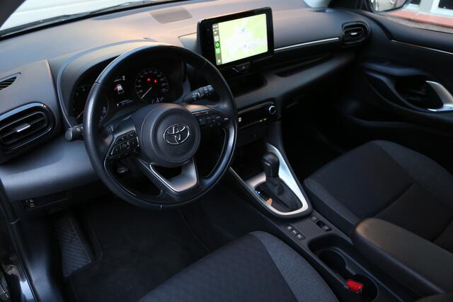 Toyota YARIS 1.5 Hybrid Dynamic Navi LED Camera ACC