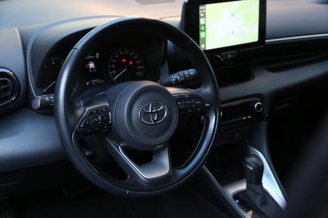 Toyota YARIS 1.5 Hybrid Dynamic Navi LED Camera ACC
