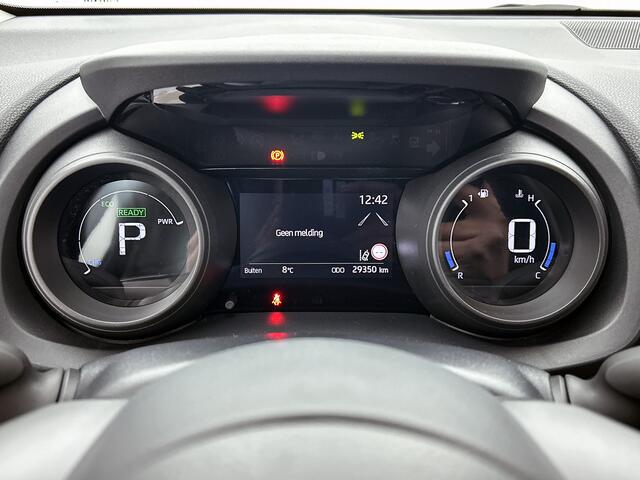 Toyota YARIS 1.5 Hybrid Dynamic | NL dealeronderhouden |
