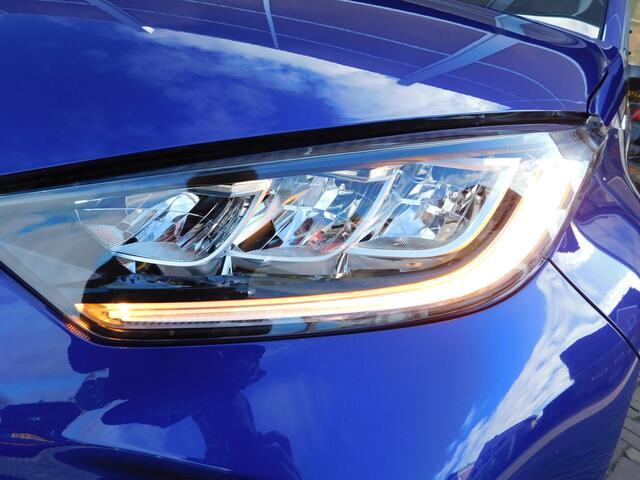 Toyota YARIS 1.5 Hybrid 115 First Edition | Stoel en Stuurverwarming