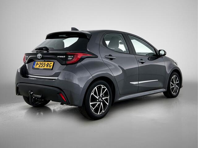 Toyota YARIS 1.5 Hybrid Dynamic | 1e Eigenaar | NIEUW GELEVERD & ONDERHOUDEN | TREKHAAK | Apple Carplay / Android Auto |