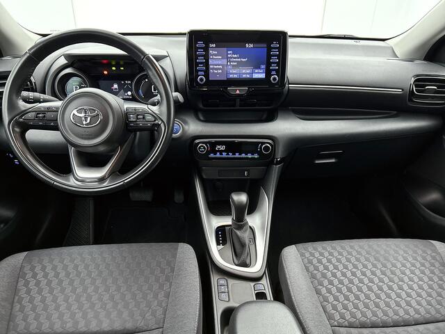 Toyota YARIS 1.5 Hybrid Dynamic | 1e Eigenaar | NIEUW GELEVERD & ONDERHOUDEN | TREKHAAK | Apple Carplay / Android Auto |