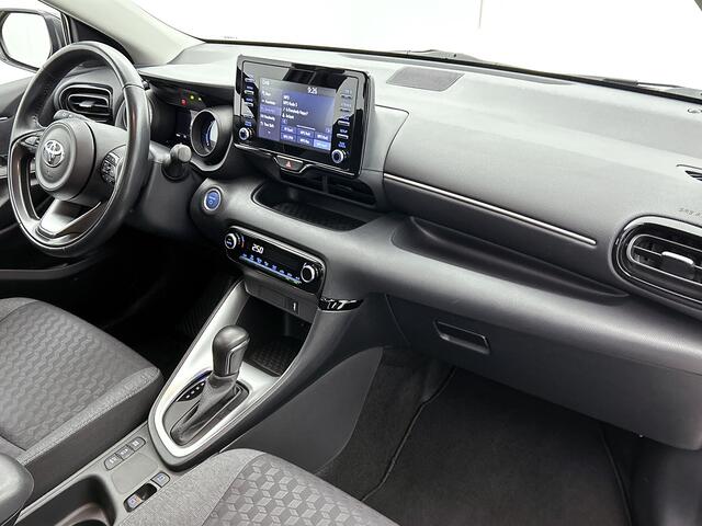 Toyota YARIS 1.5 Hybrid Dynamic | 1e Eigenaar | NIEUW GELEVERD & ONDERHOUDEN | TREKHAAK | Apple Carplay / Android Auto |