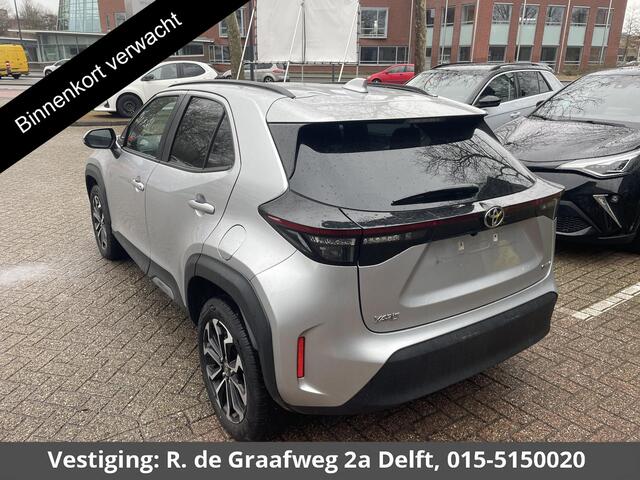 Toyota YARIS Cross 1.5 Hybrid 115 Dynamic | Stuur- & Stoelverwarming | Apple Carplay & AndroidAUTO | Camera