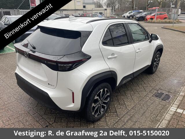 Toyota YARIS Cross 1.5 Hybrid 115 Dynamic | Stuur-& Stoelverwarming | Apple Carplay & AndroidAUTO | Camera