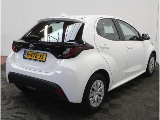 Toyota YARIS 1.5 VVT-i Active CAMERA | AIRCO | CARPLAY | ADAPCRUISE | LED | CV | DAB | ISOFIX
