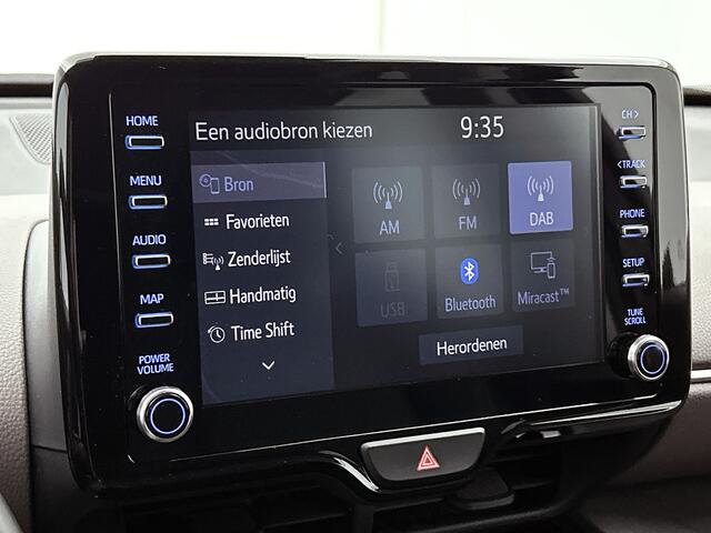 Toyota YARIS Cross 1.5 Hybrid Executive 360 | Stoel+stuur+ruitenwisser verwarming | Sensoren v+a | Dodehoek detectie | draadloos opladen | 360 camera | elektrische achterklep