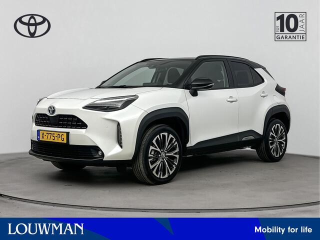 Toyota YARIS Cross 1.5 Hybrid Executive | Beurt Incl | Bi-Tone | Lichtmetalen Velgen 18'' | Panoramadak | Parkeersensoren | Navigatie |