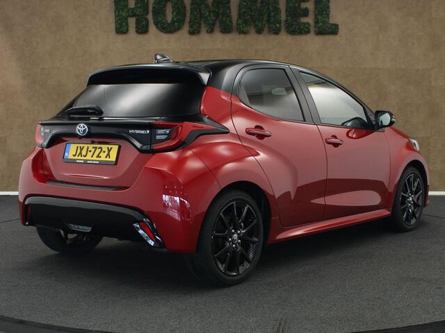 Toyota YARIS 1.5 Hybrid Executive - STOELVERWARMING - KEYLESS ENTRY & START - APPLE CARPLAY/ ANDROID AUTO - LEDEREN BEKLEDING - NAVIGATIE - ACHTERUITRIJ CAMERA - ADAPTIVE CRUISE CONTROL