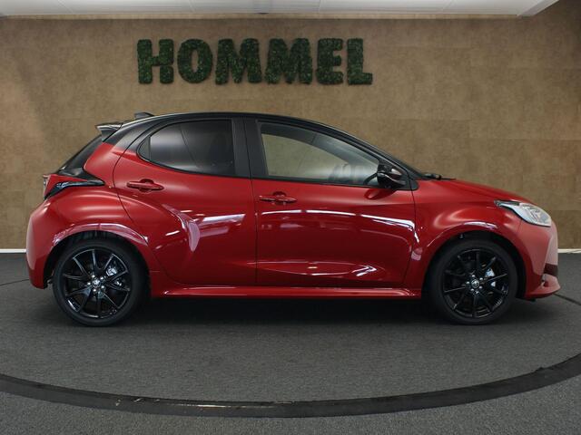 Toyota YARIS 1.5 Hybrid Executive - STOELVERWARMING - KEYLESS ENTRY & START - APPLE CARPLAY/ ANDROID AUTO - LEDEREN BEKLEDING - NAVIGATIE - ACHTERUITRIJ CAMERA - ADAPTIVE CRUISE CONTROL