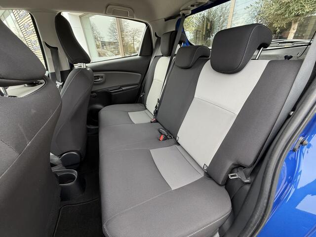 Toyota YARIS 1.5 Hybrid Aspiration | Camera |