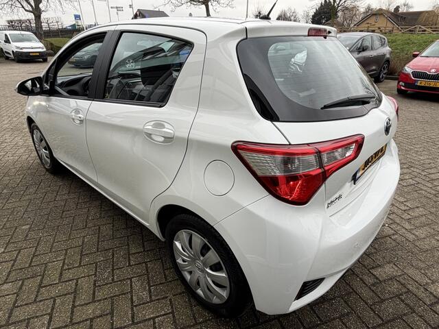 Toyota YARIS 1.5 Hyb. Active, Aut, Carplay, Clima, Stoelverwarming