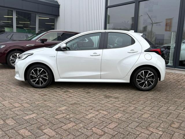 Toyota YARIS 1.5 Hybrid Dynamic