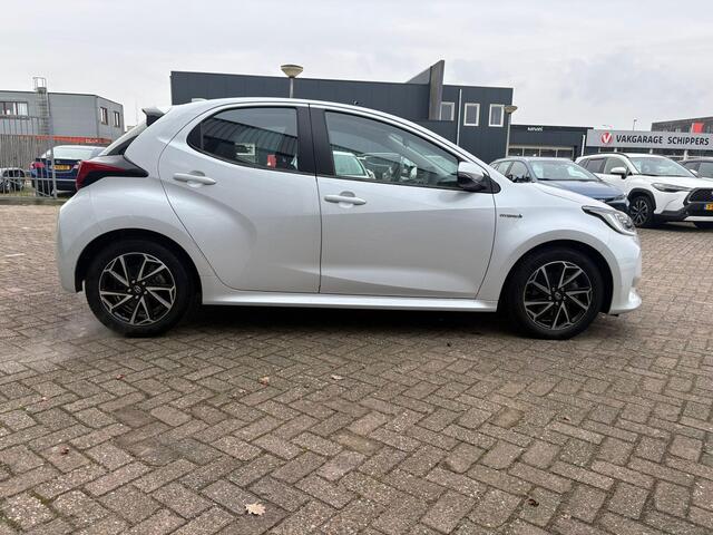 Toyota YARIS 1.5 Hybrid Dynamic